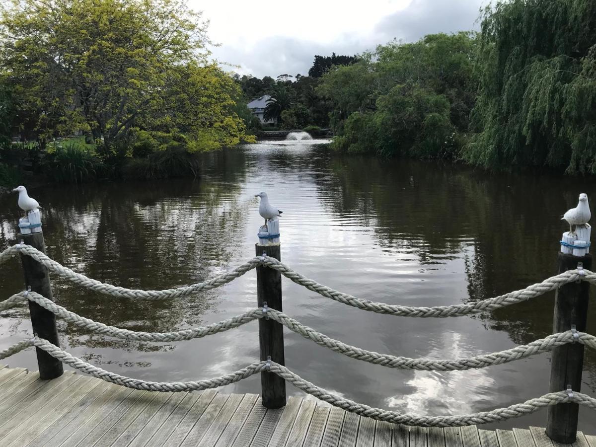 Silverdale Garden Stay Orewa Esterno foto