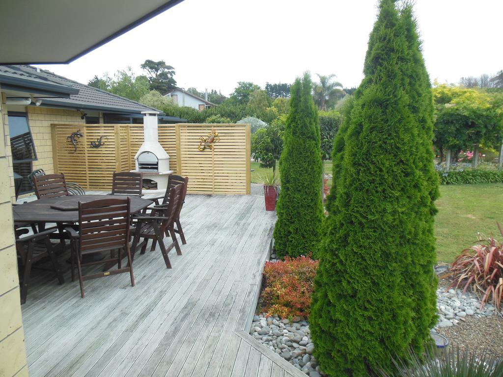 Silverdale Garden Stay Orewa Esterno foto