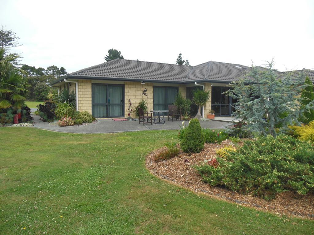 Silverdale Garden Stay Orewa Esterno foto